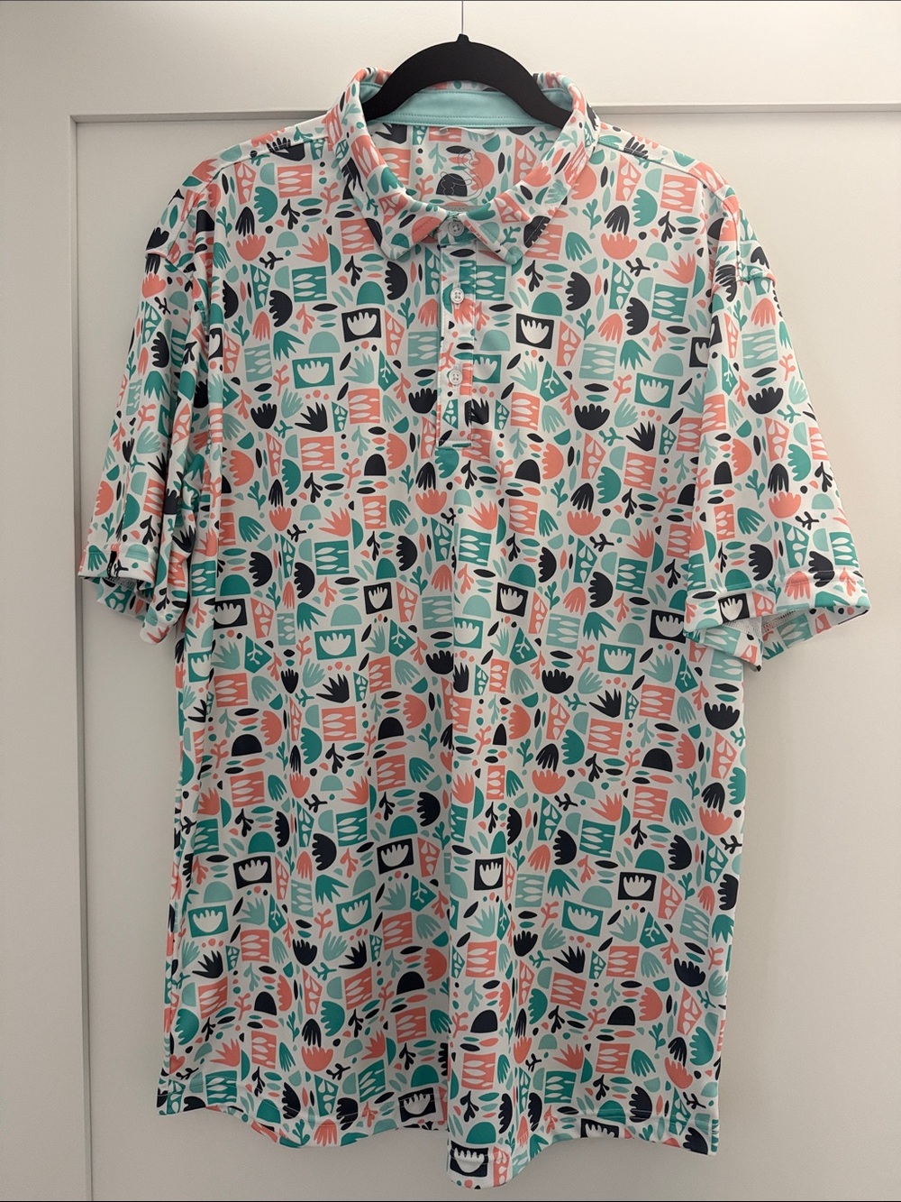 Men's Short-Sleeve Printed Polo in Mint, Coral & Navy